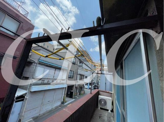 浅草５丁目貸家 ベランダ