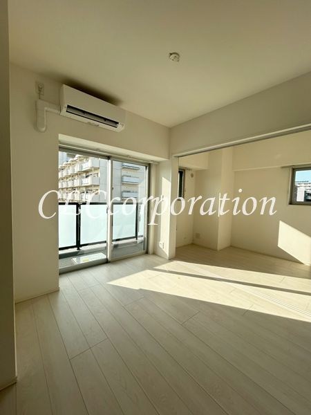 関寅ビル第10 リビング