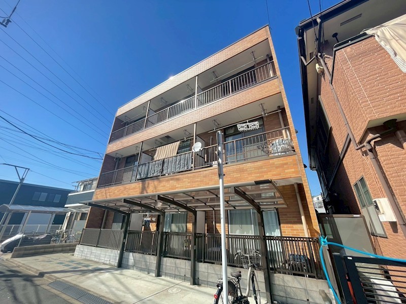 岸ペナテス 外観