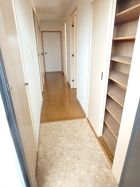 ルアンベル上庭 玄関