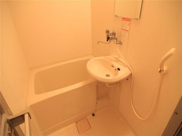 第六ホクシンビル  風呂画像