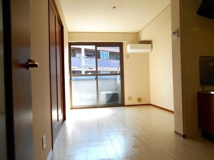 ハイムシンフォニアA  リビング