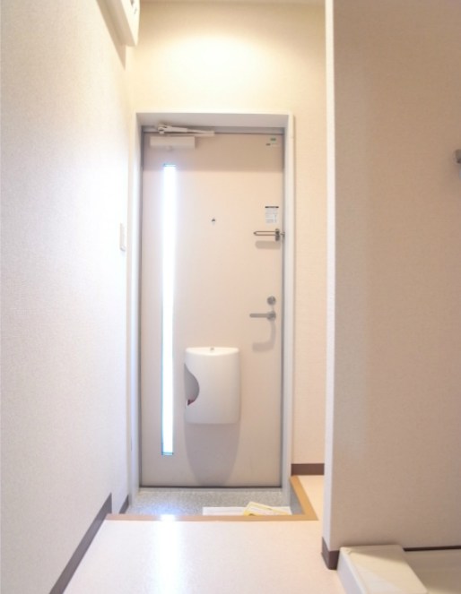 リリックコートアン・シャトー 玄関