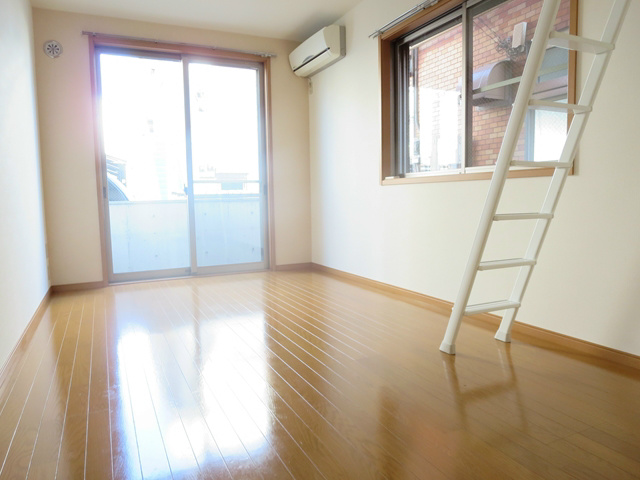 エムハイツ  リビング