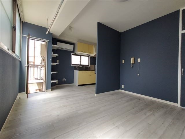 ニスモ田端新町第3榎ビル  リビング