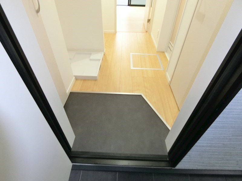 アンソレイユ  玄関