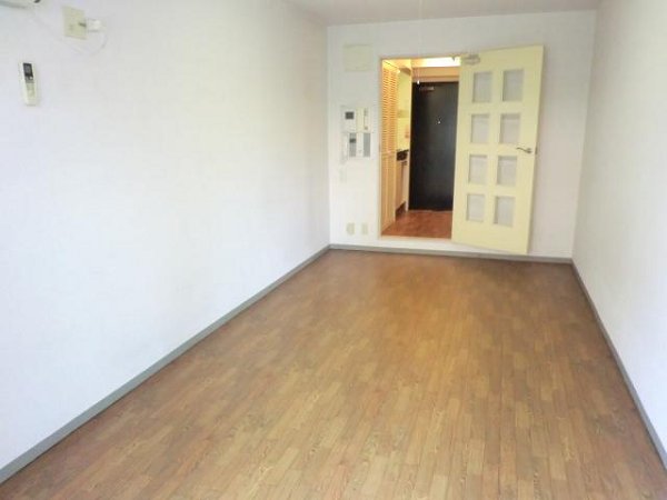 グローリア初穂新小岩 リビング