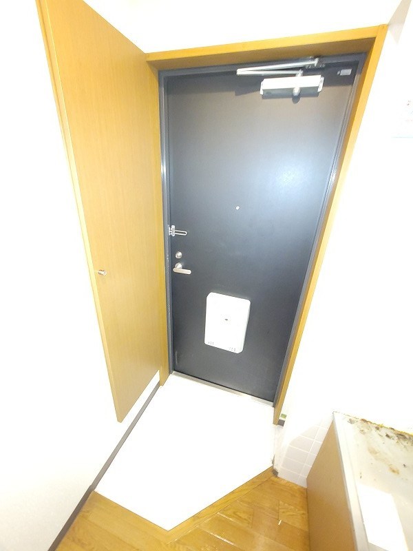 コーポ中葛西 玄関