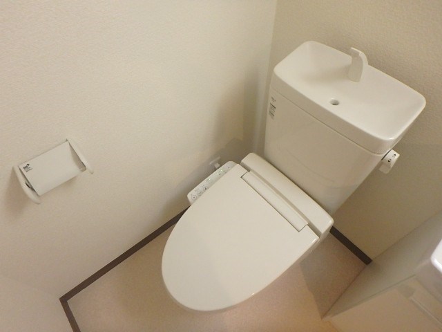 ベーネ平井    その他4