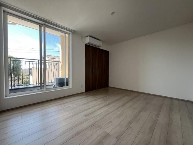 mi patio B棟 ベッドルーム