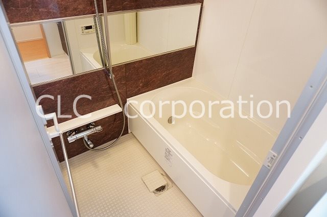 ポルトボヌール  風呂画像