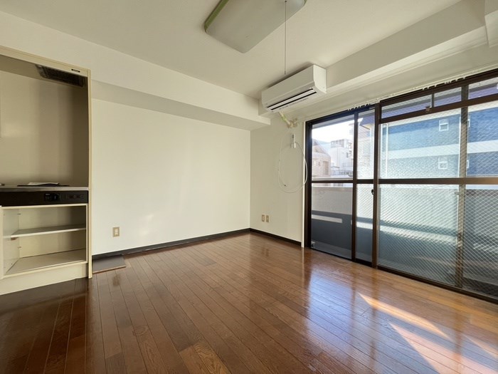 秀合ビル ベッドルーム