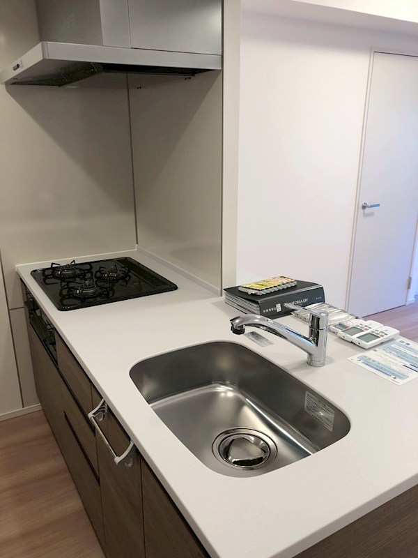 コンフォリア・リヴ平井ＭＵＴＩＯ キッチン