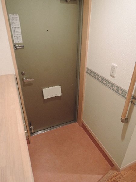 マーメイドラグーン 玄関