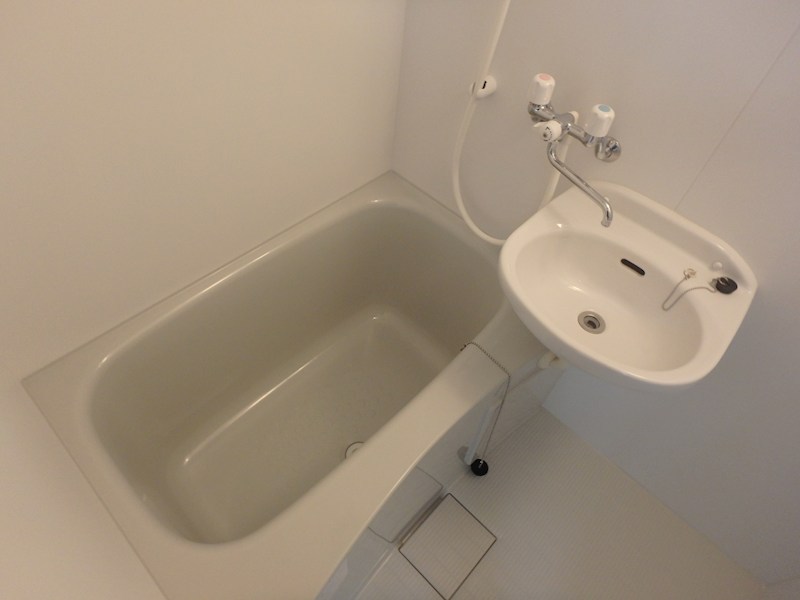 パインヒル９ 風呂画像