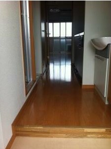 プレステージ綾瀬 玄関