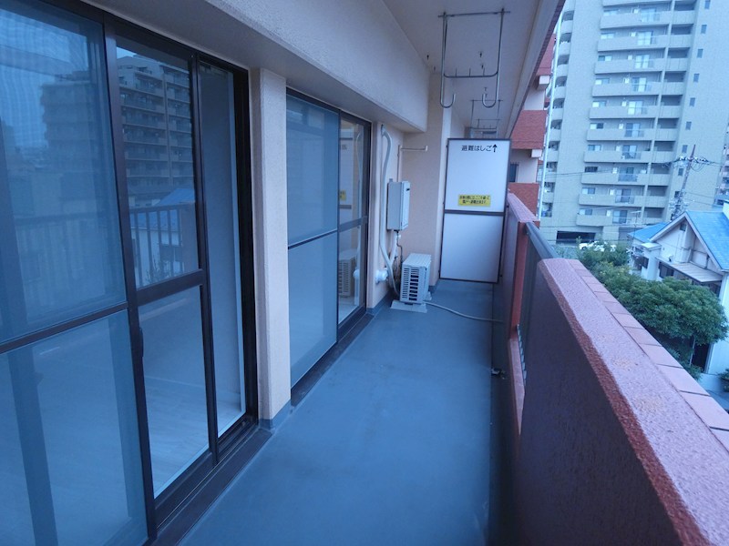 シャルム・Ｋ・カーサ   ベランダ