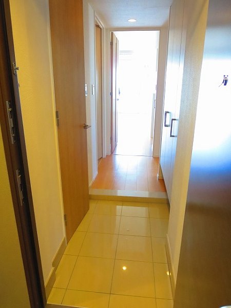 クレアーレ船堀 玄関