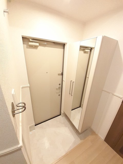 ベルレガーロ  玄関