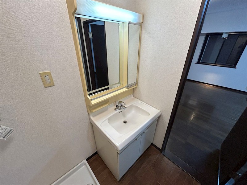 ＳＵＮ　ＯＬＩＶＥ新名 その他2