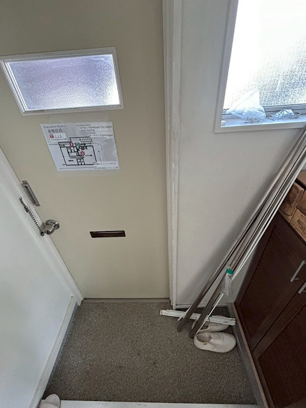 西日暮里シティハイツ 玄関