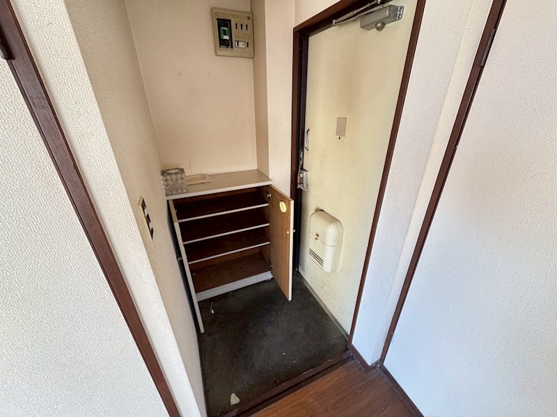 シャトーラトゥール 玄関