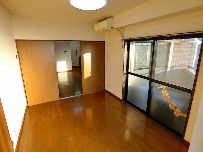 町屋伸和ビル ベッドルーム