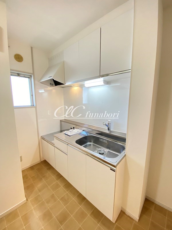 ロイヤルハイツ松江 キッチン