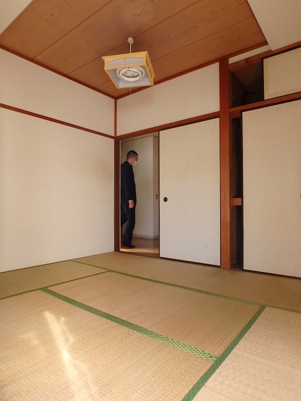 第二小林ビル ベッドルーム