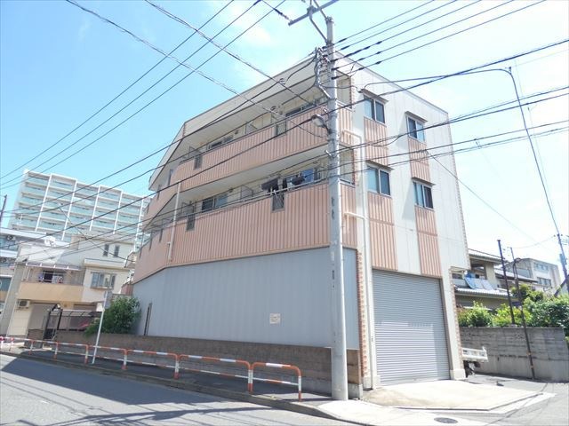 メゾンアカギ 外観