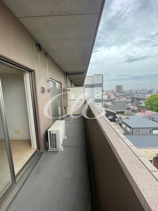 ロイヤルＫＪ ベランダ