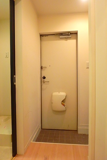 エアリエ西葛西 玄関