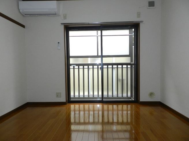 サンヨーハイム ベッドルーム