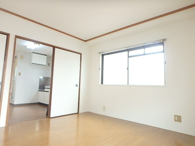 中野ハイツ リビング