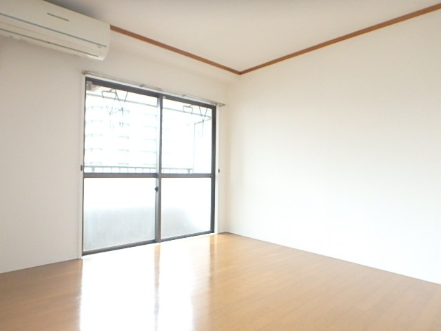 中野ハイツ ベッドルーム