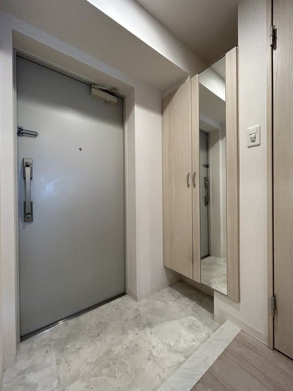 コスタ・デル・ソル・エリーゼ 玄関