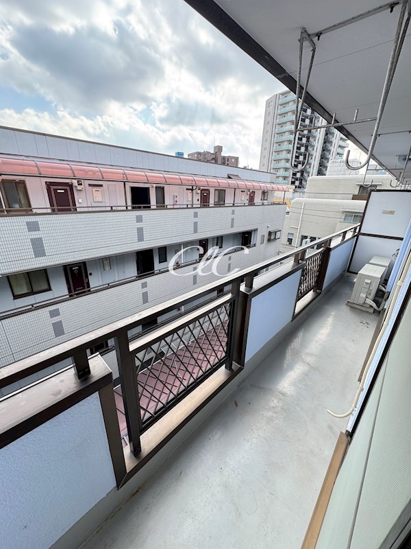 ハイネス瑞江 ベランダ