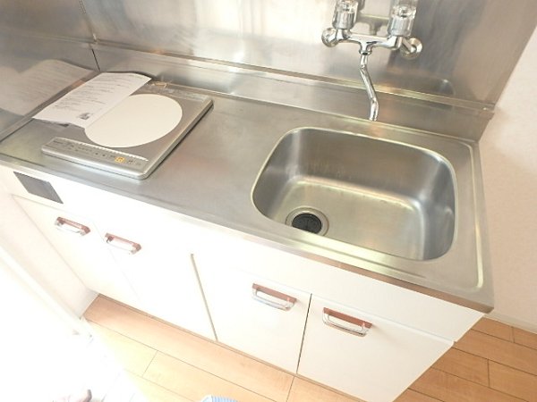 モア４ キッチン