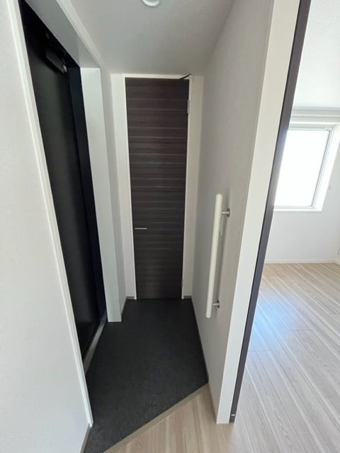 FELICE KITASENJU 玄関