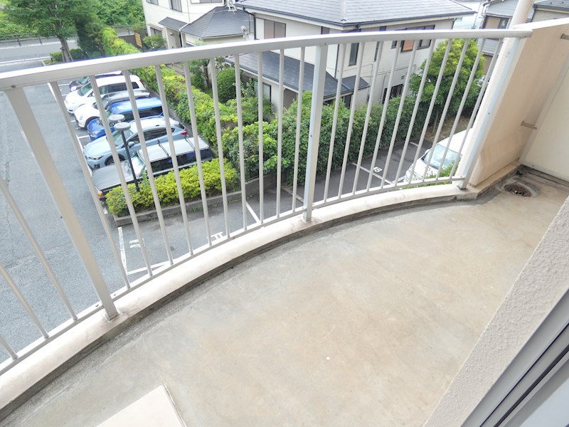 ルミエール西綾瀬  ベランダ