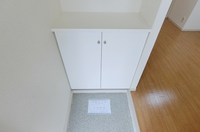 シャトーグリシン 玄関