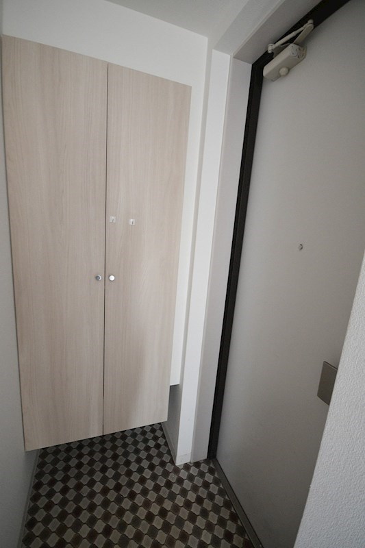 宮内サンハイツ本木2 玄関