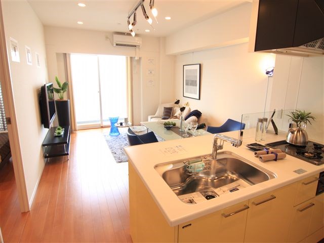 ロイヤルパークスタワー南千住 リビング