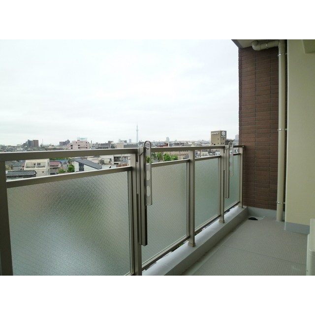 Grandeur綾瀬 ベランダ