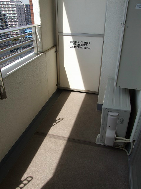 ロイヤルパークスタワー南千住 ベランダ