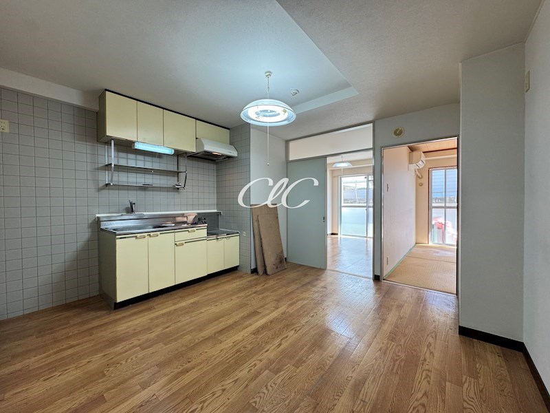 ファミールプラザ リビング