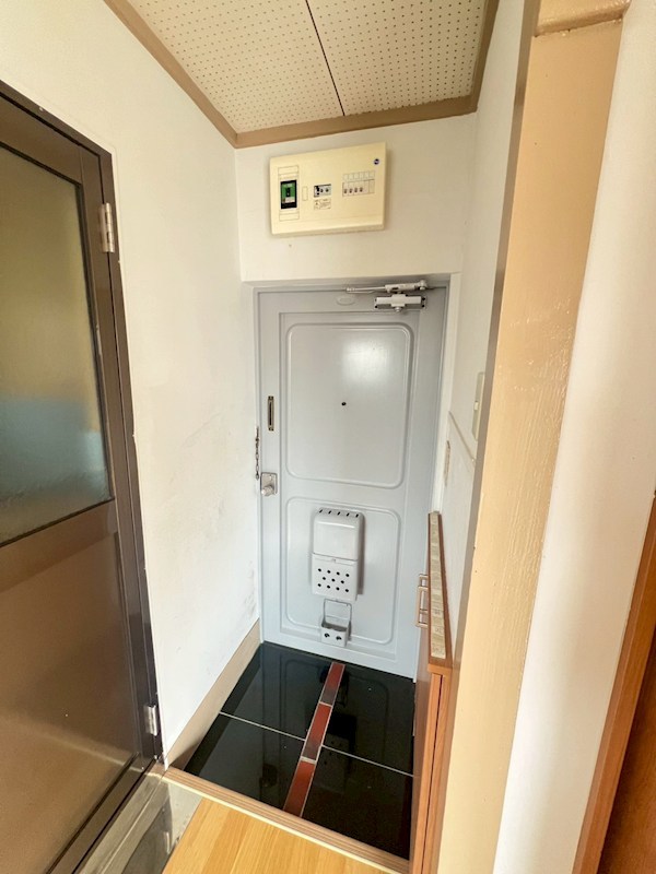 スタイリストコーポラス 玄関