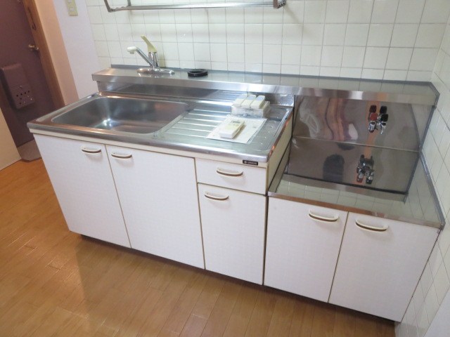 キャラマスハイツ キッチン