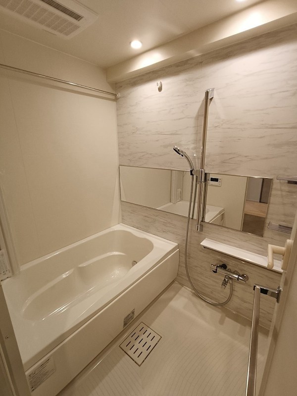 ザ・ライオンズフォーシア町屋 風呂画像