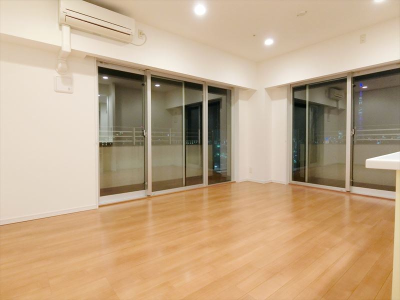 ロイヤルパークスタワー南千住 リビング